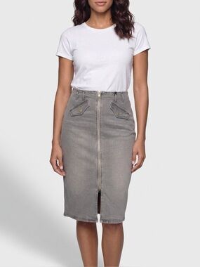 Dee Ocleppo Millie Front Zip Grey Denim Skirt Women’s Size 16 NWT $109